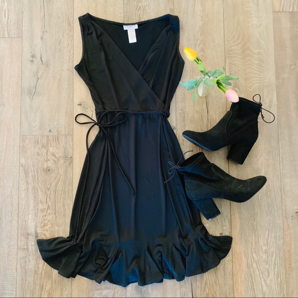 Lizzatti Black Wrap Dress 6P